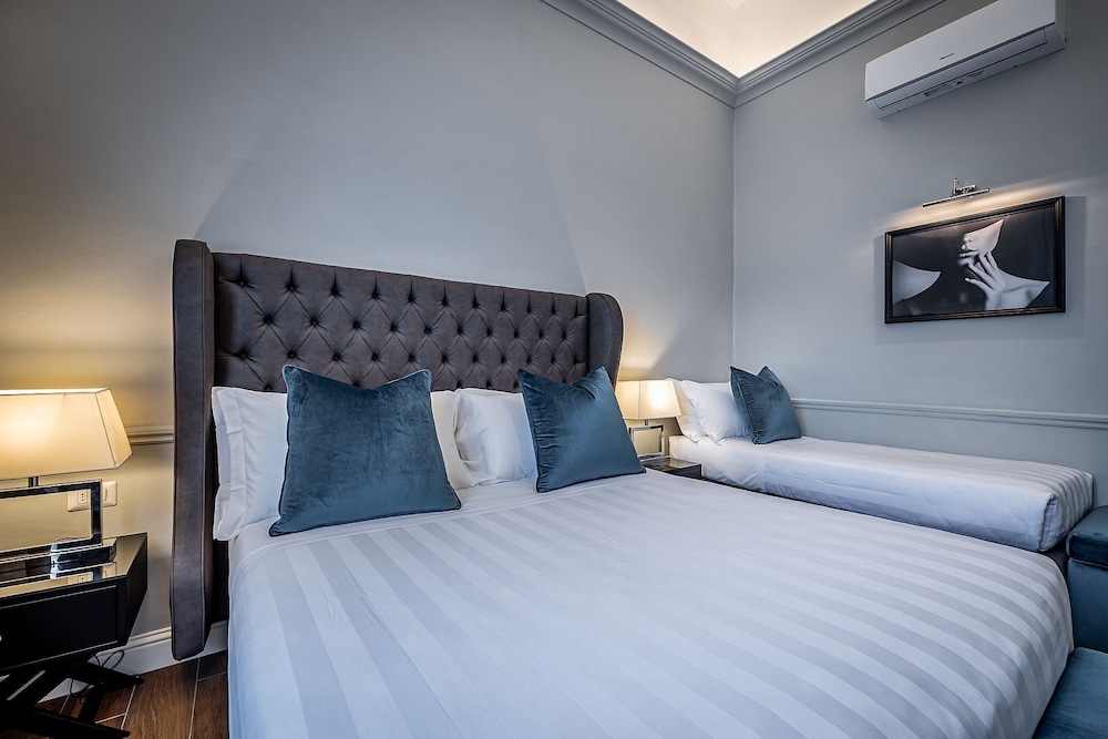Hotel Ungherese 9/50