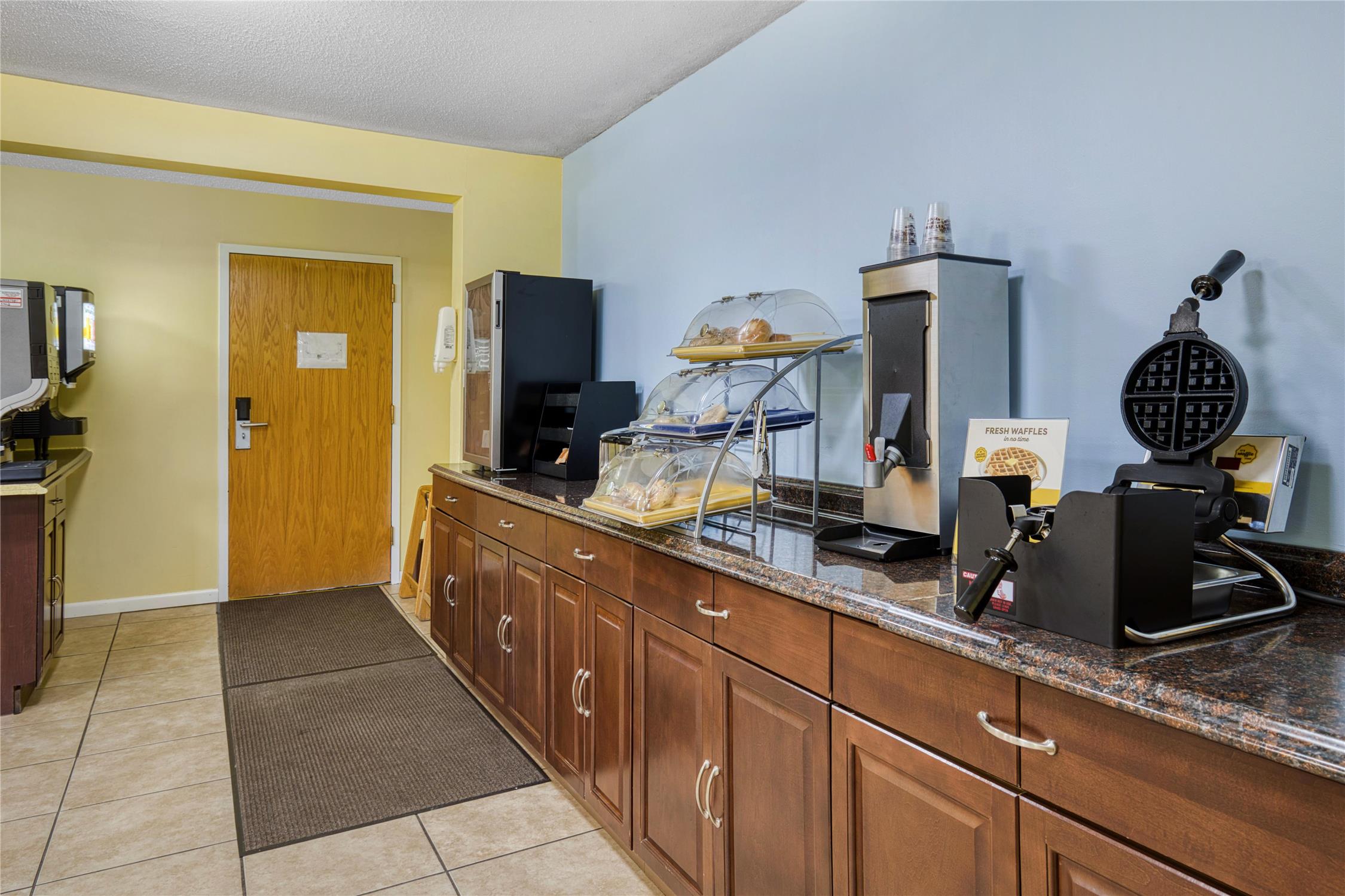 SureStay by Best Western Massena 28/28