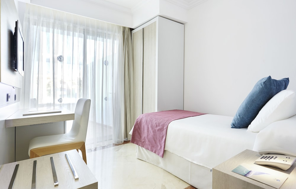 Grupotel Acapulco Playa - Adults Only 36/66