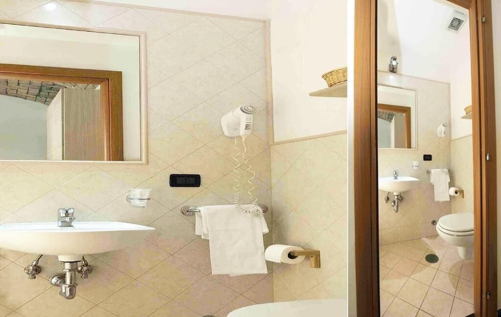 Hotel Campidoglio 50/51
