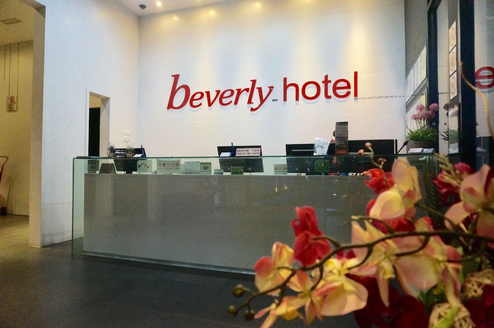 Beverly Hotel 10/52