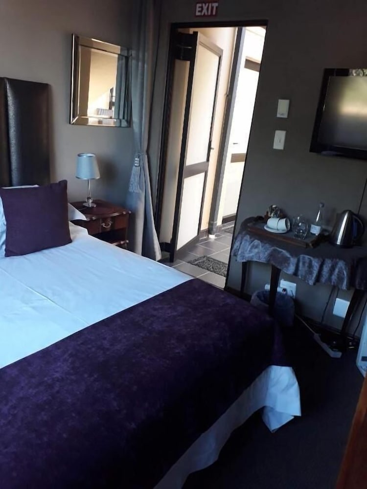 Stone Olive Guest House 12/50
