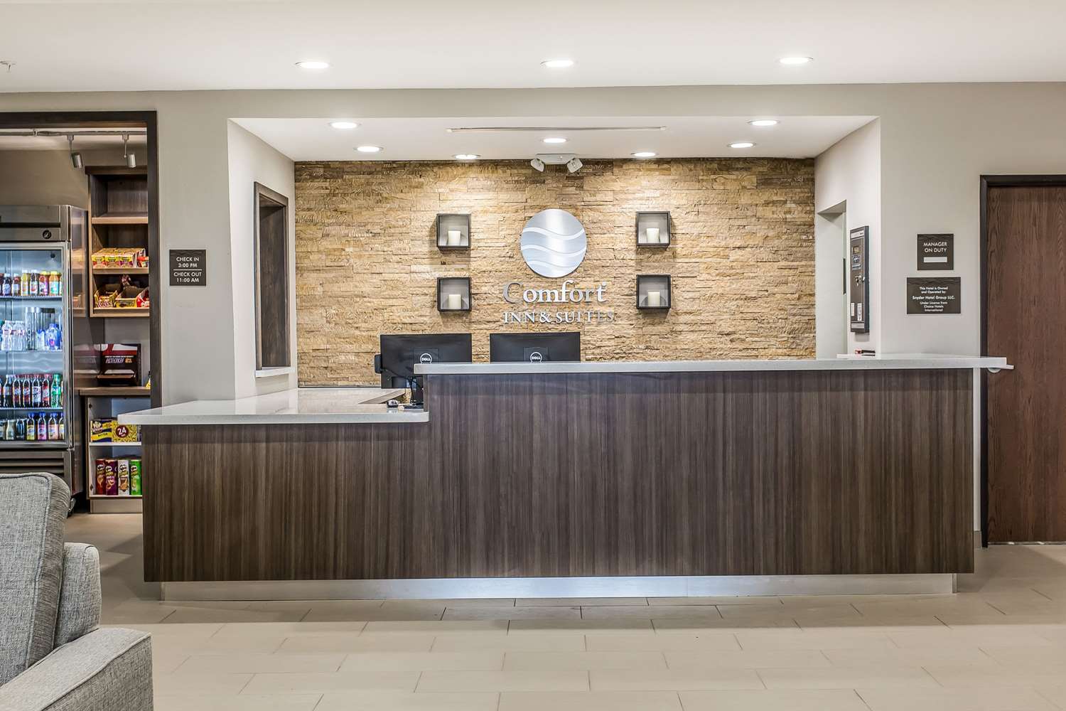 Comfort Inn & Suites Snyder 2/15