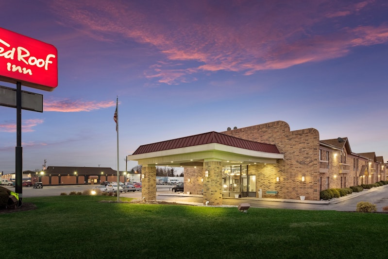 Red Roof Inn Fort Wayne photo5