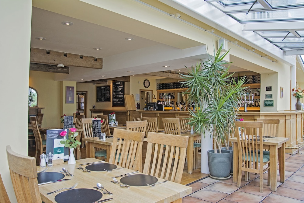 The Waveney House Hotel 9/58