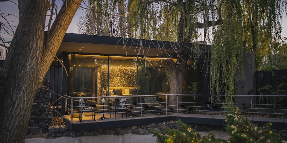 Susana Balbo Winemaker's House 1/50