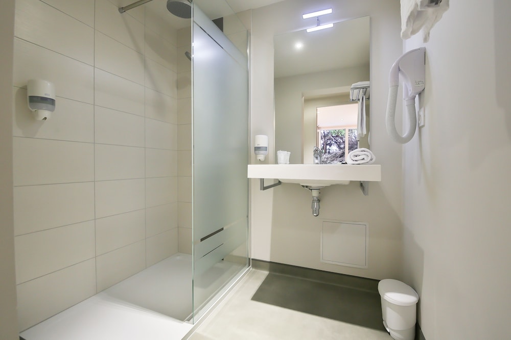 غرفة صغيرة بسرير مزدوج، Hotel Vent d'Eden Park 4/4