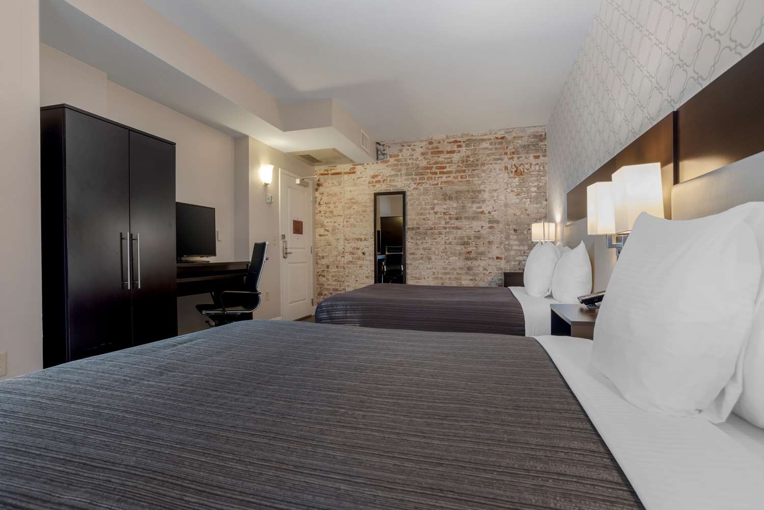 Best Western Plus St. Christopher Hotel 16/49