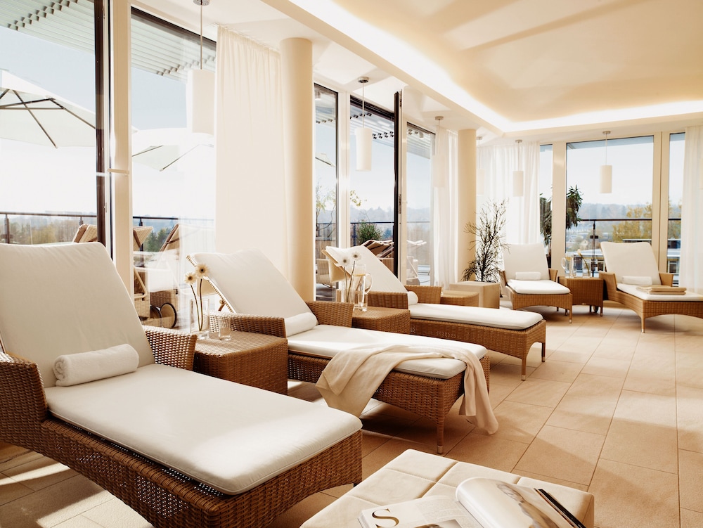 Hotel Vier Jahreszeiten Starnberg 32/52