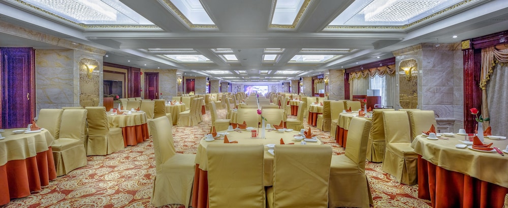 Yueda Financial City International Hotel 37/50