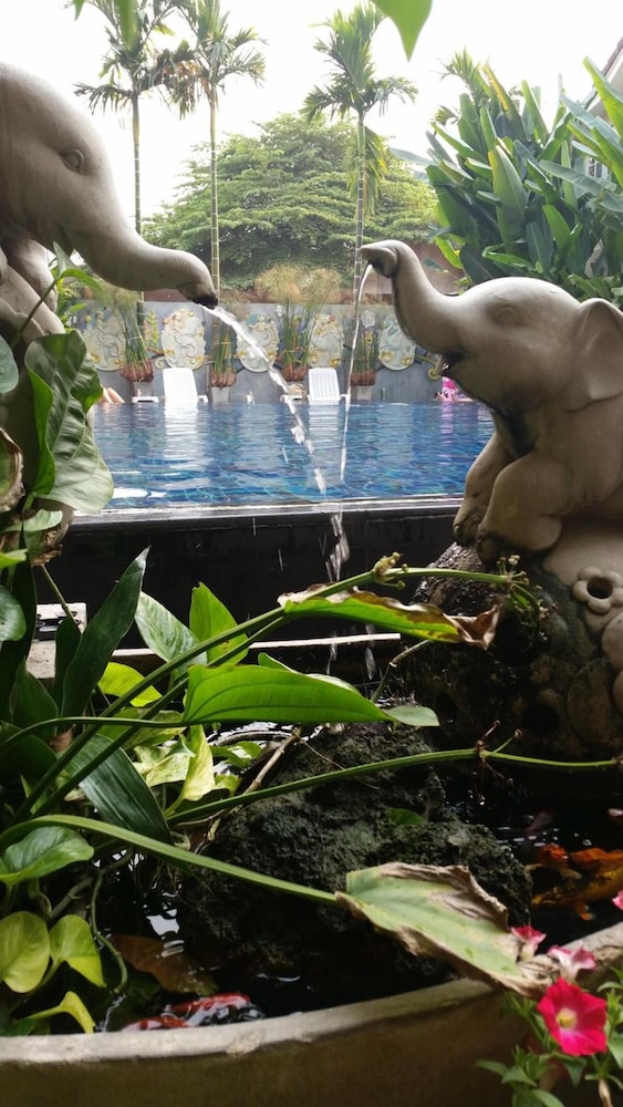 BB Mantra Boutique Hotel 38/44
