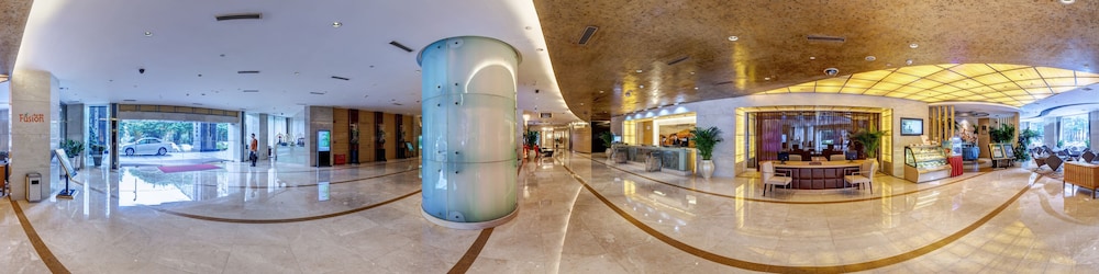 The Pavilion Hotel 9/50