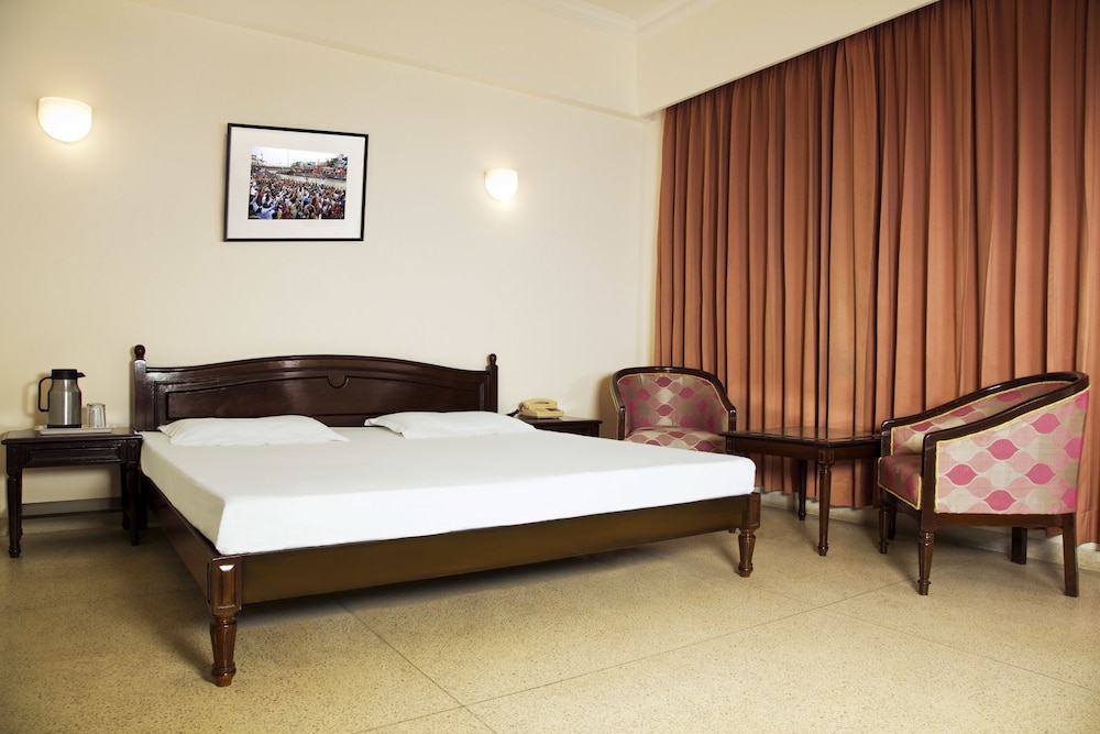 STANDARD, DOUBLE OR TWIN BED