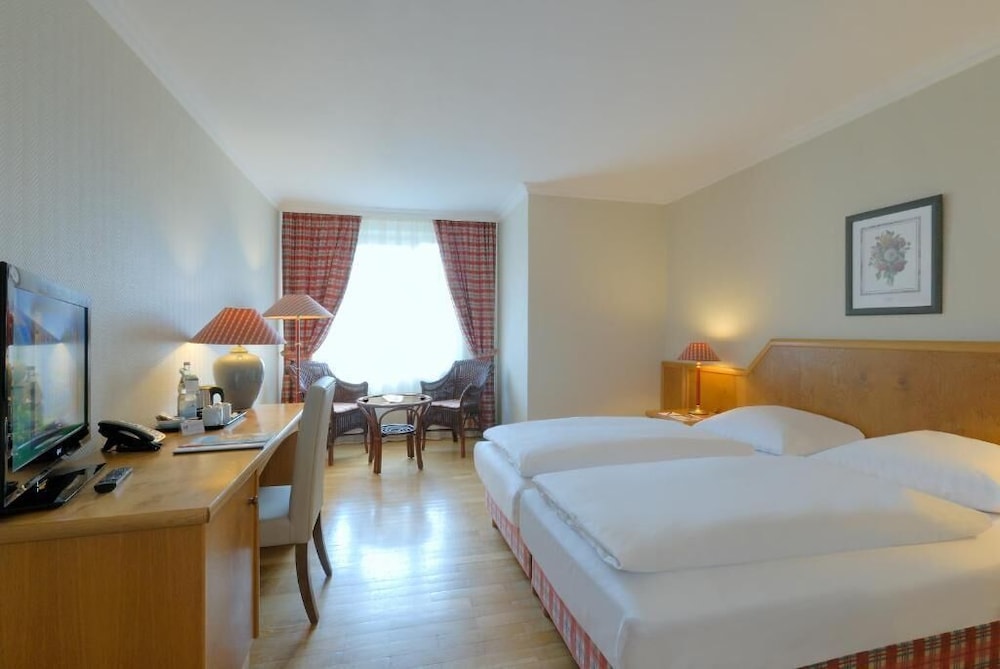 Golden Tulip Lubecker Hof 5/32