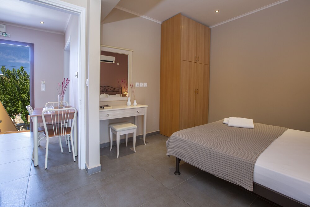 Villa Vita Holidays Apartments And Studios 23/50