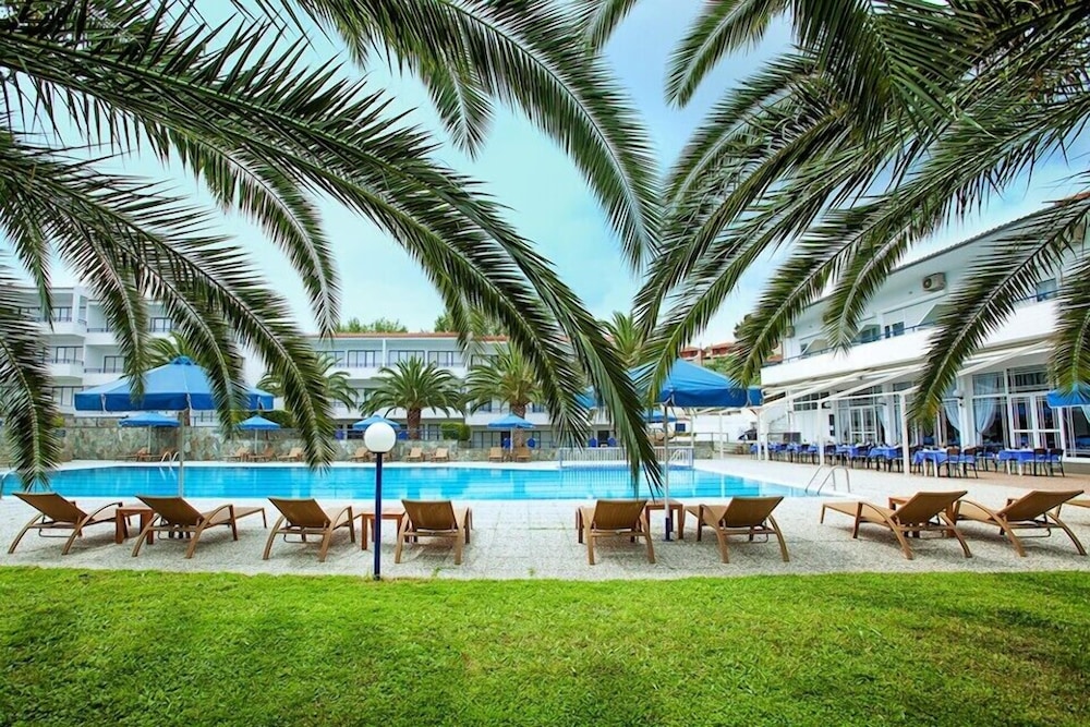Xenios Port Marina 42/67