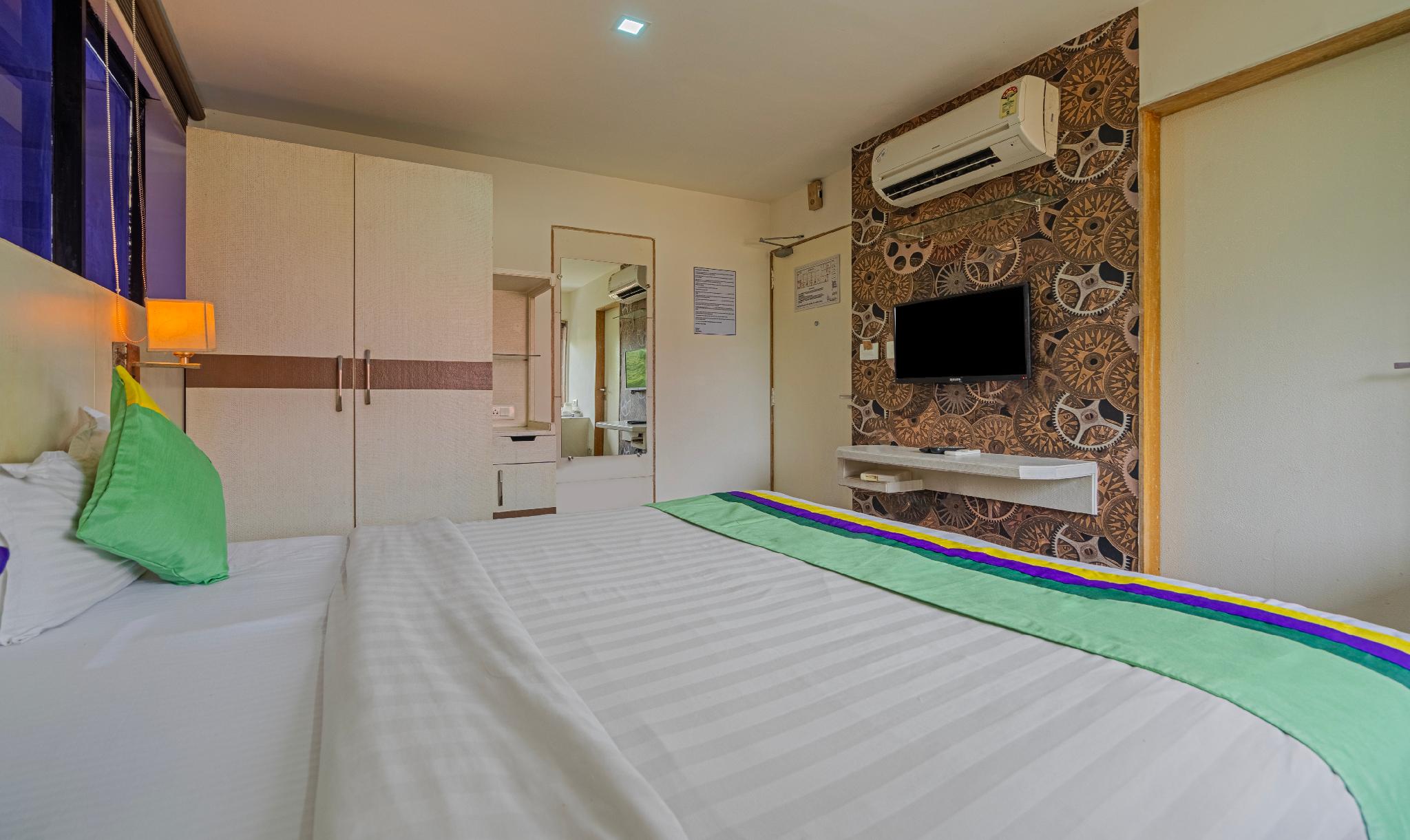 غرفة ديلوكس بسرير كينج، ZO Rooms Fatehganj 2/2