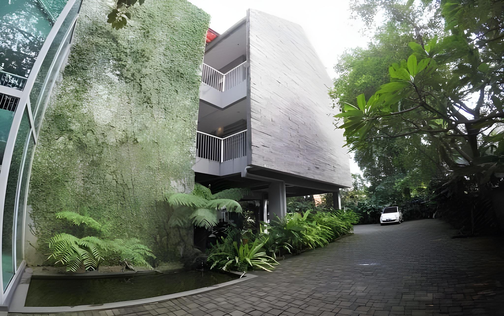 2510 Urban Living 9/33