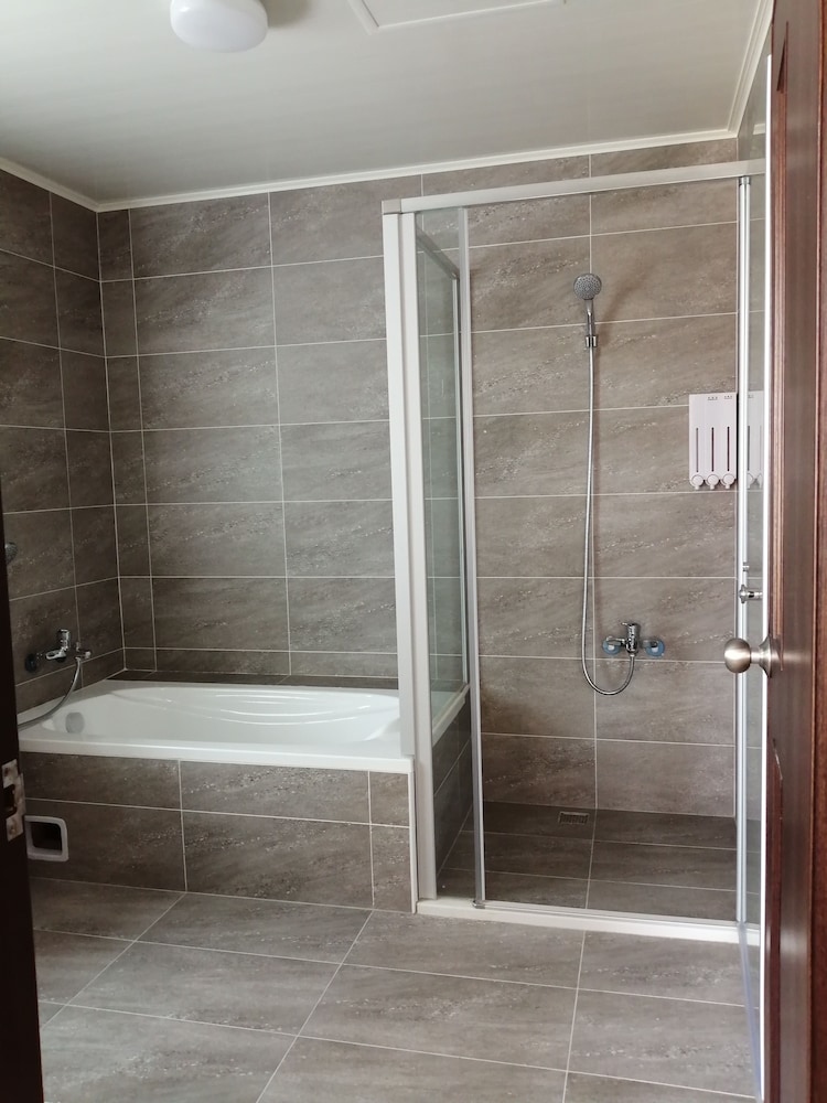 Haven B&B 39/43