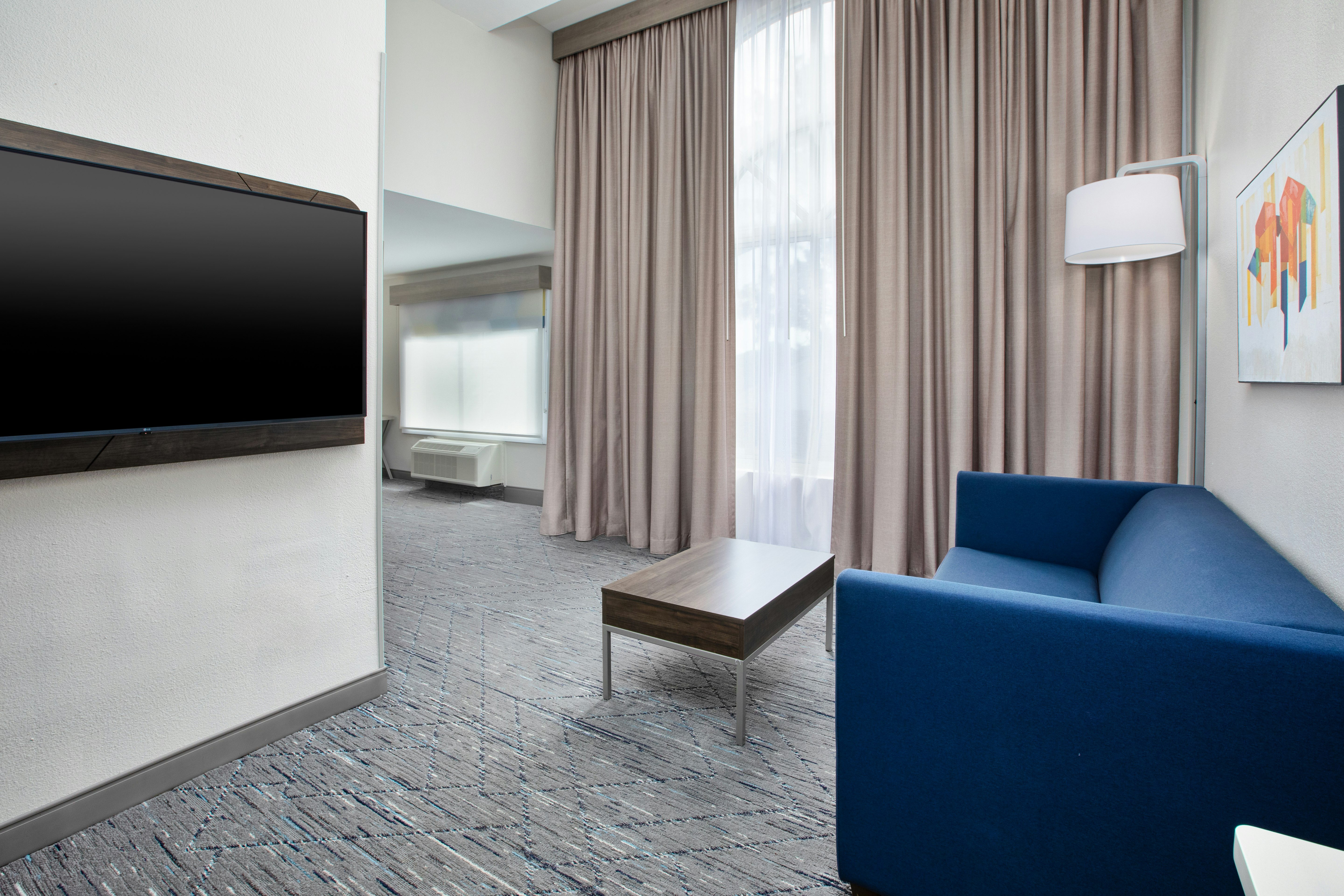 Holiday Inn Express Hotel And Suites West Monroe 42/66