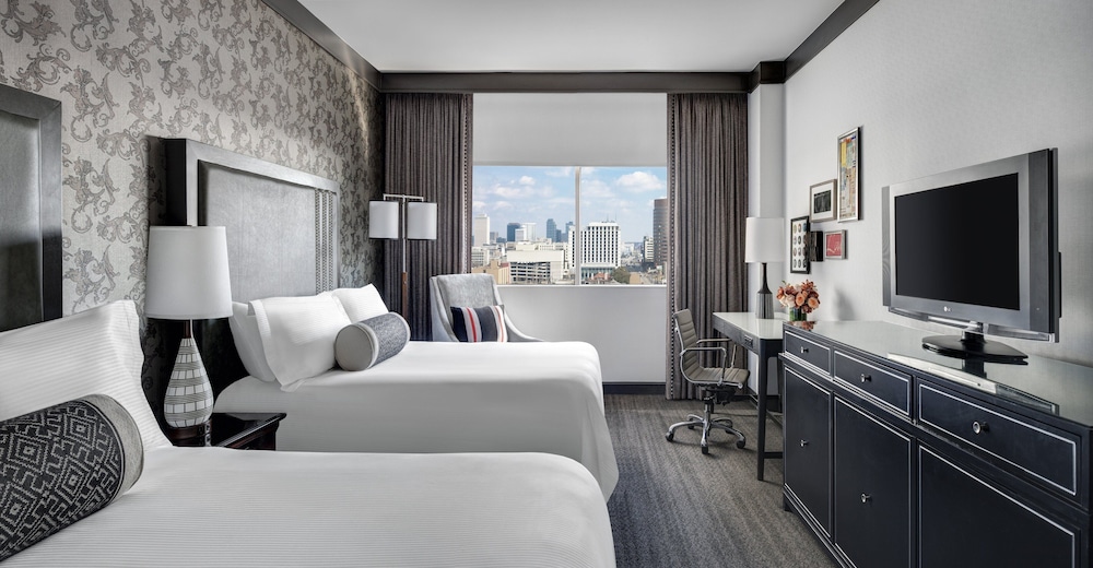 Loews Vanderbilt Hotel 24/78