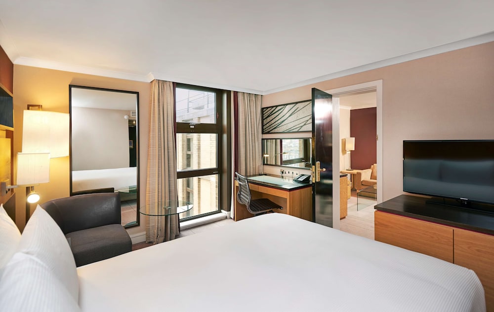 Hilton London Kensington 19/80