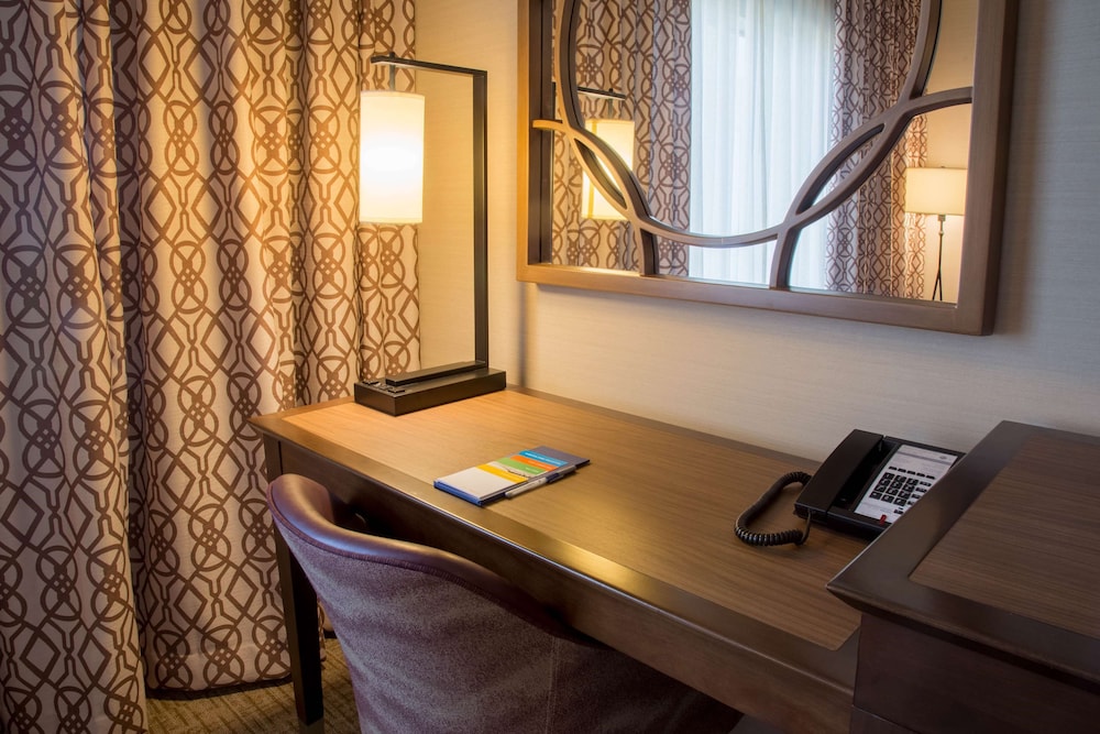 Hampton Inn And Suites Murrieta 33/53