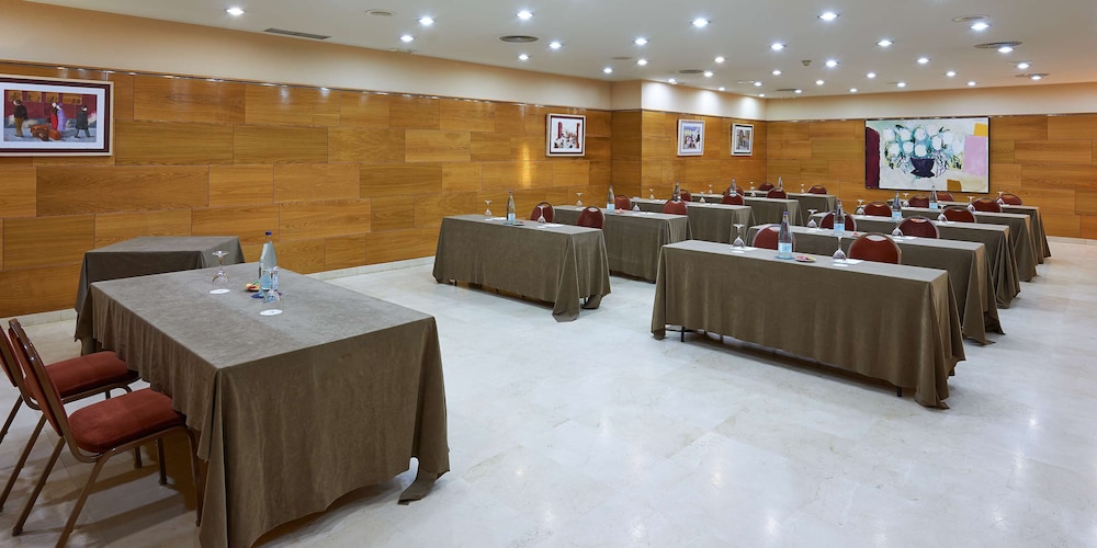 iStay by NH Zaragoza Sport Hotel 32/47