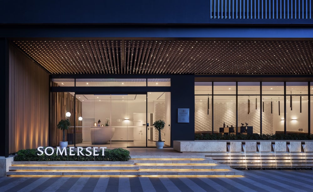 Somerset Norodom Phnom Penh 8/41