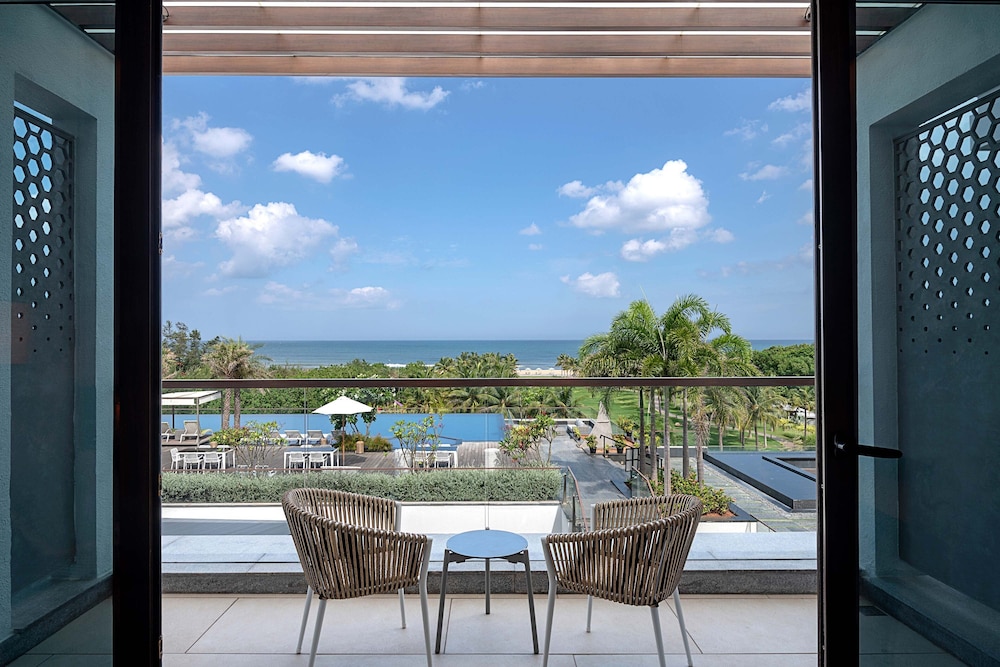 Sheraton Grand Chennai Resort & Spa 34/47