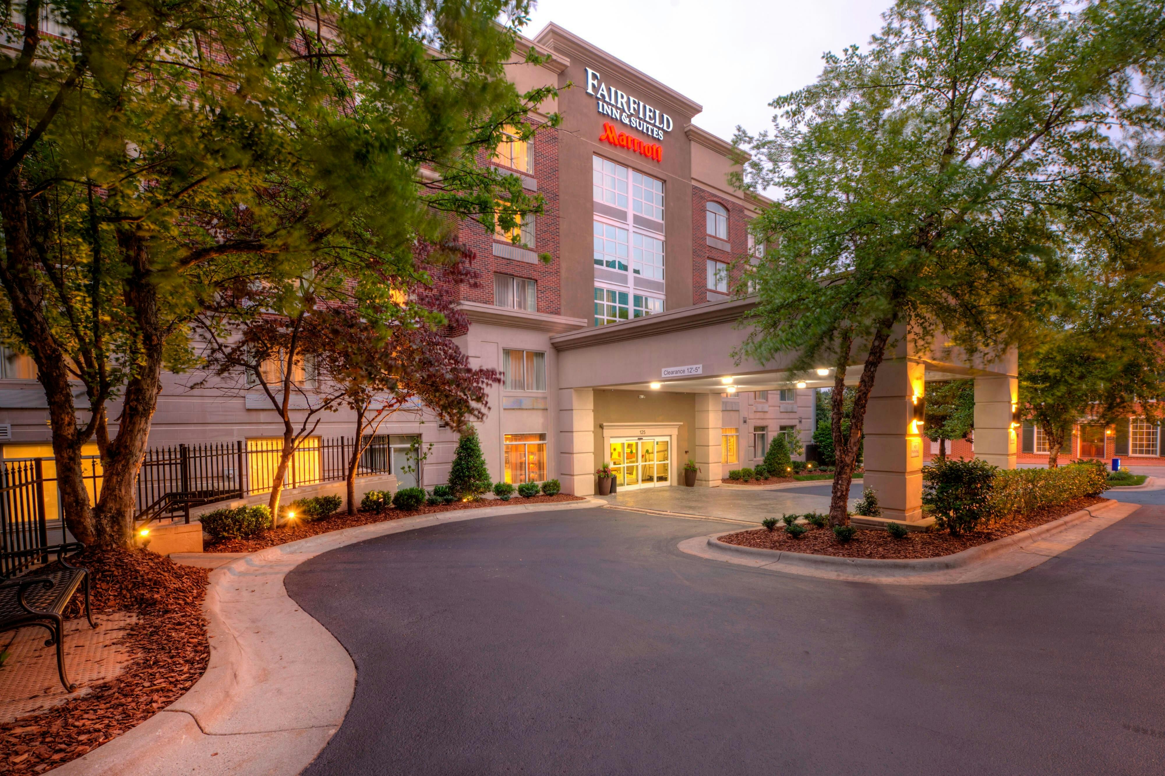 Fairfield Inn & Suites Winston-Salem Downtown 17/18
