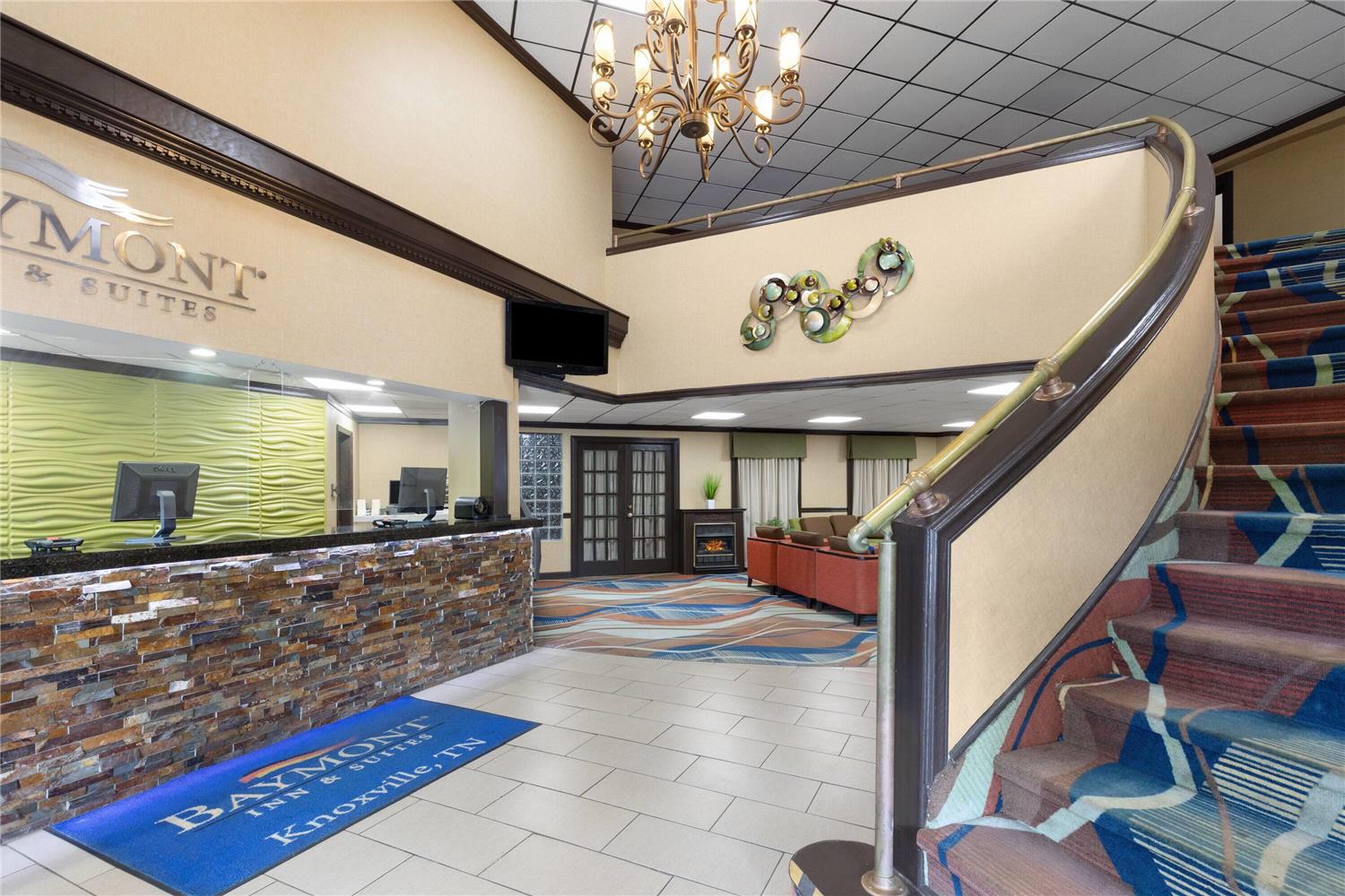 Baymont By Wyndham Knoxville I-75 7/45
