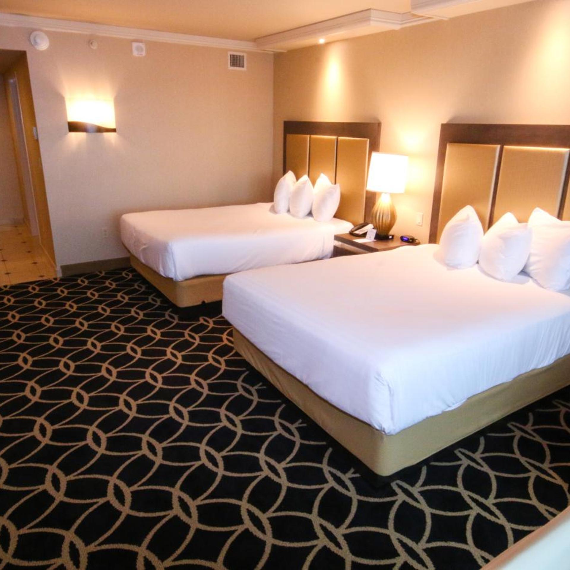 Premium, Queen Bed