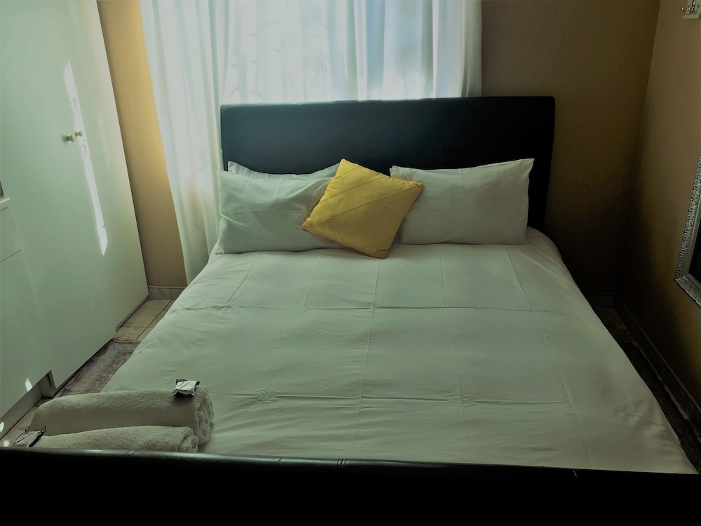 Essence Of Africa Guesthouse 5/16