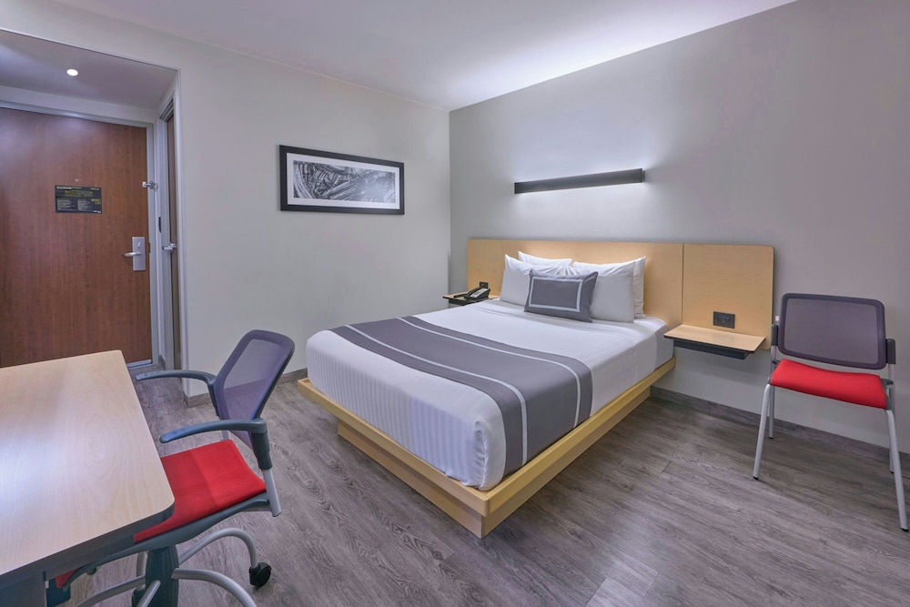 City Express Plus by Marriott Ciudad de Mexico Periferico Sur Tlalpan 13/53