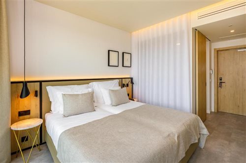 Room, Double Bed, Pool View