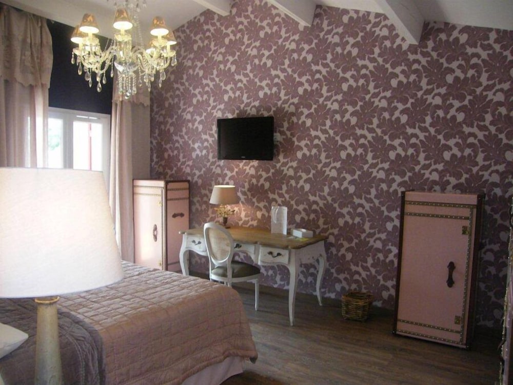 HOTEL DES PINS 13/21