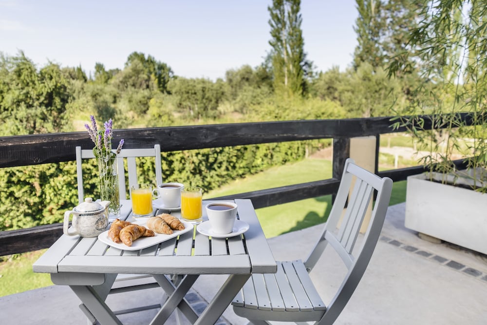 VILLA MANSA WINE HOTEL 49/64