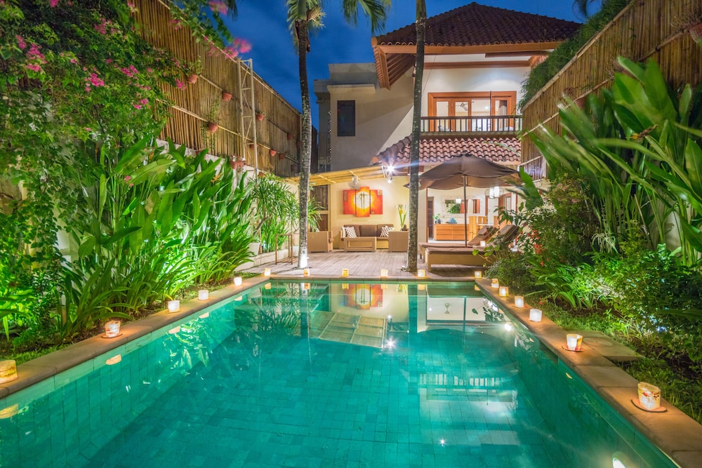Villa Seriska Seminyak Bali 42/50