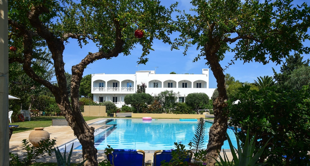 Mantenia Hotel 39/50