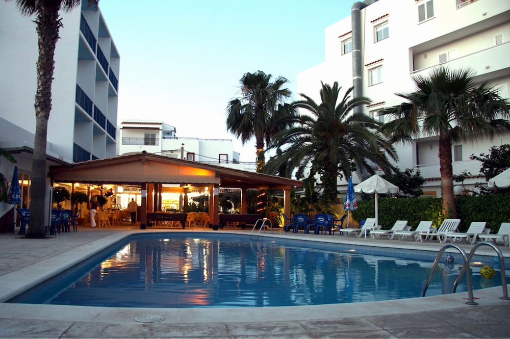 Hostal Mar Y Huerta 6/60