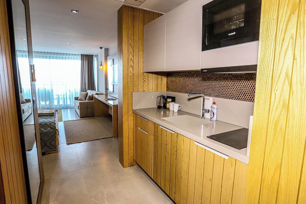 Kaleli Deluxe Homes 3/39