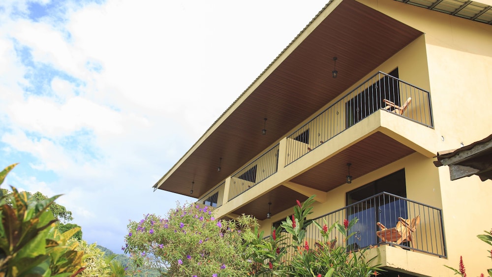 Hotel Linda Vista 6/74