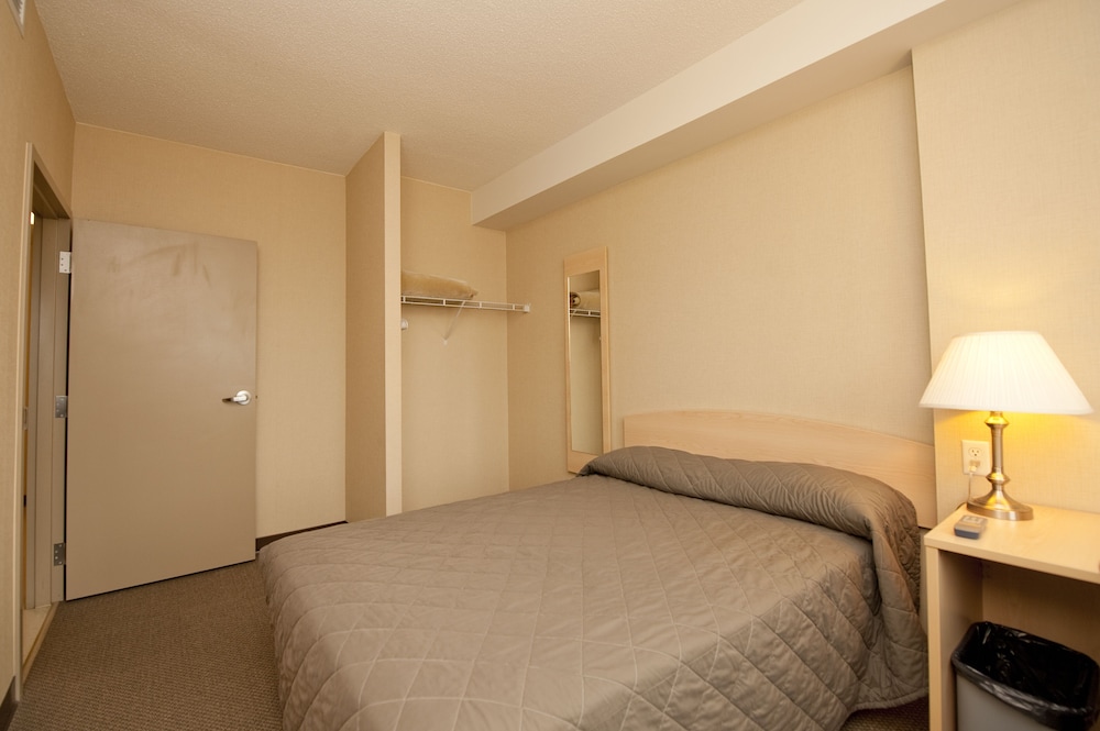 Residence & Conference Centre - Kamloops 11/61