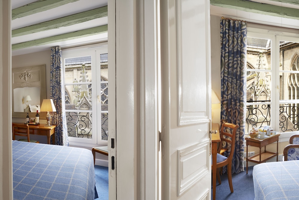 Relais Du Louvre 20/46