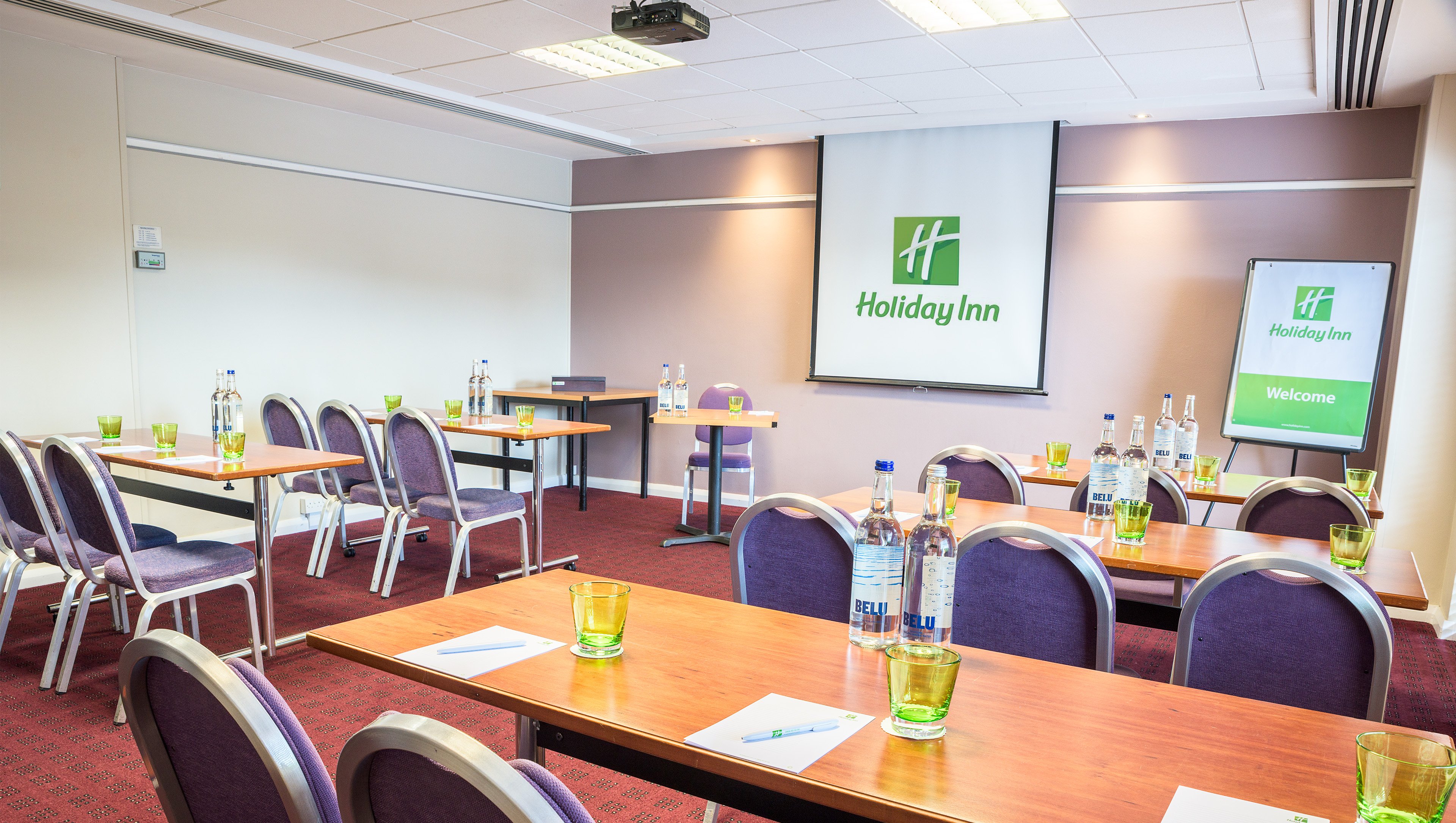 HOLIDAY INN LONDON BRENT CROSS 31/46