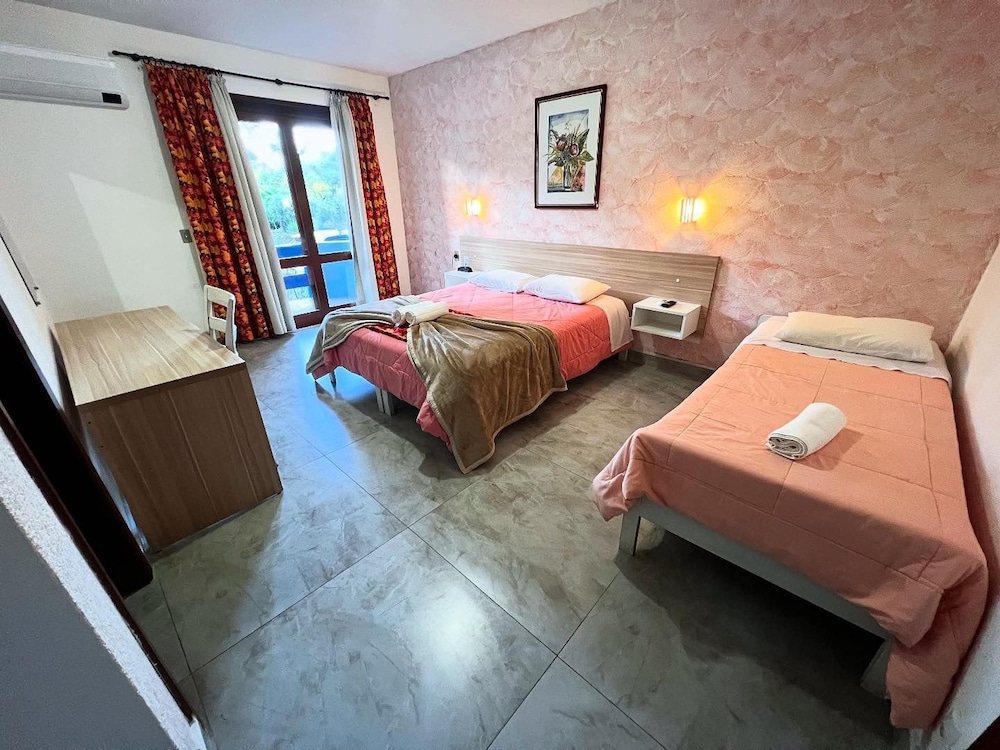 HOTEL ALPENHOF 32/54