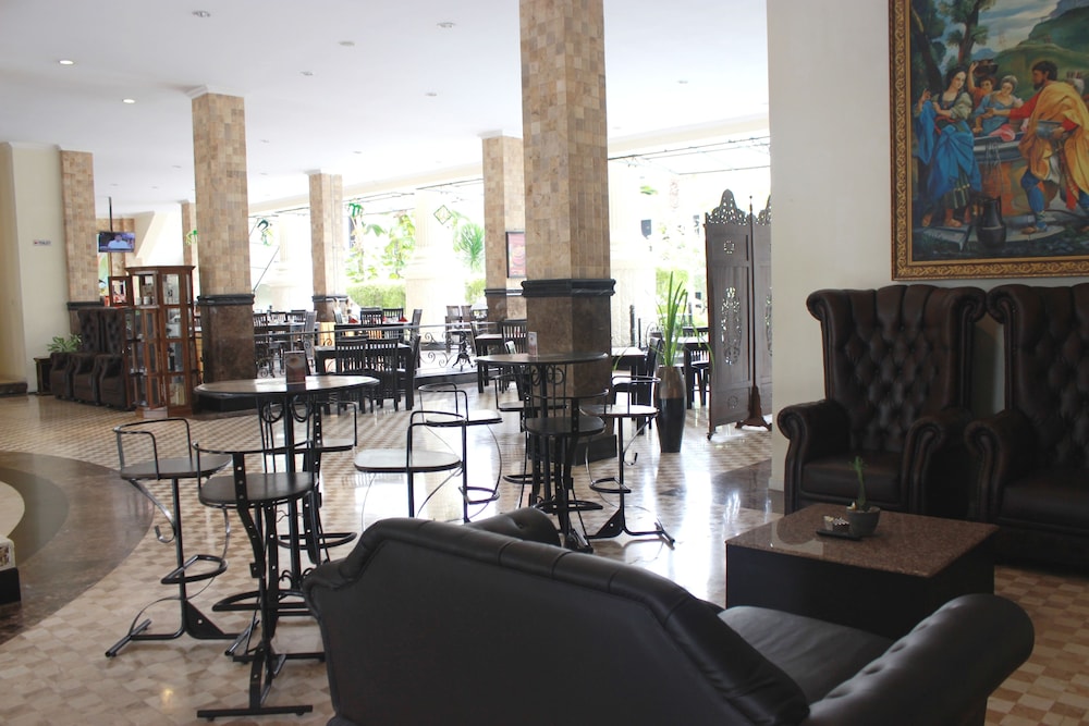 The Grand Palace Yogyakarta 73/84