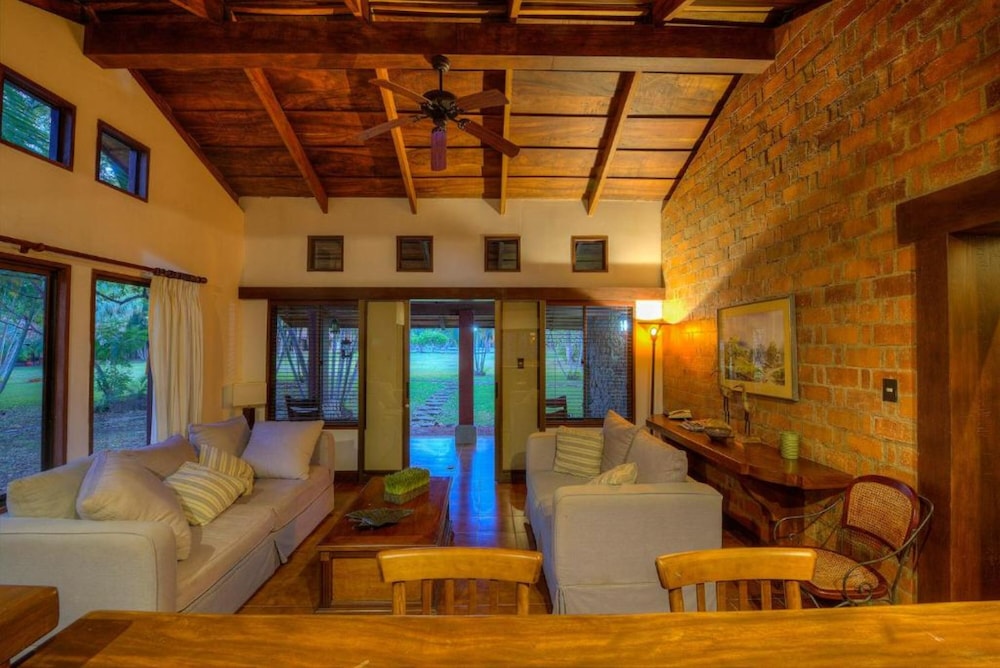 Hacienda La Pacifica 48/73