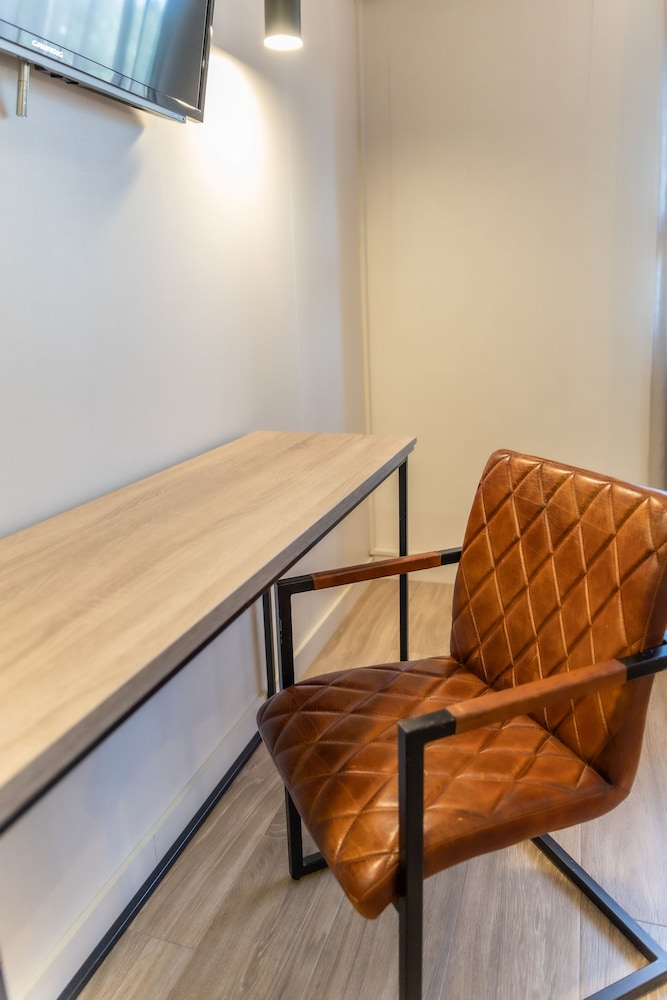 Hotel Kika 36/50